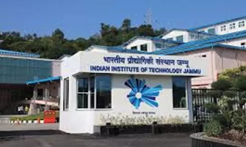 JU लॉ स्कूल और IIT जम्मू ने राष्ट्रीय मतदाता दिवस मनाने के लिए हाथ मिलाया