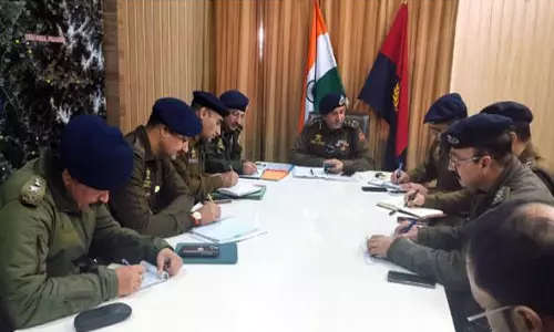 निगरानी बढ़ाने के लिए गैंगस्टरों की सूची तैयार रखें अधिकारी: DIG JSK रेंज