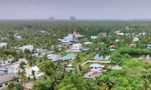 हाईकोर्ट ने सरकार से पूछा: मुनंबथ में न्यायिक आयोग की नियुक्ति किस अधिकार से की गई? हाईकोर्ट ने सरकार से पूछा: मुनंबथ में न्यायिक आयोग की नियुक्ति किस अधिकार से की गई?