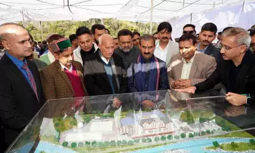 Sukhu ने धगवार में दूध प्रसंस्करण संयंत्र की आधारशिला रखी Sukhu ने धगवार में दूध प्रसंस्करण संयंत्र की आधारशिला रखी