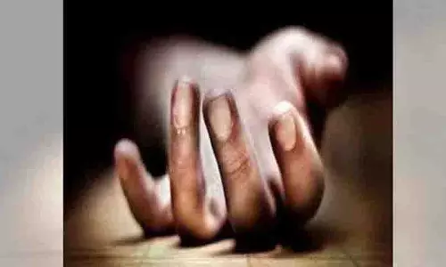 Hyderabad में दिहाड़ी मजदूर की करंट लगने से मौत Hyderabad में दिहाड़ी मजदूर की करंट लगने से मौत