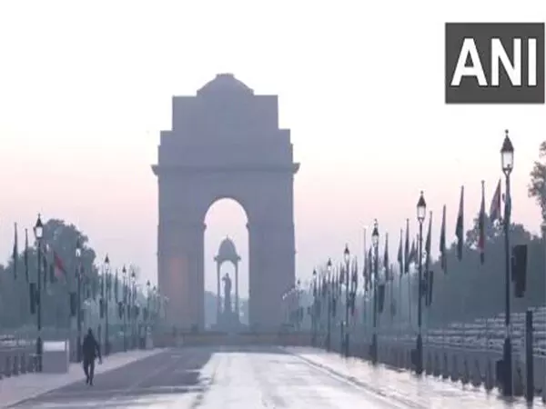 Delhi की वायु गुणवत्ता खराब से सुधरकर मध्यम हुई