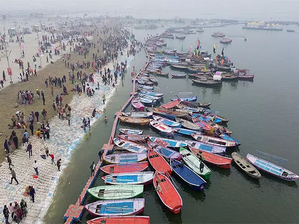 MahaKumbh में रिकॉर्ड तोड़ भीड़ उमड़ी: अब तक 10.8 मिलियन से अधिक श्रद्धालुओं ने पवित्र डुबकी लगाई