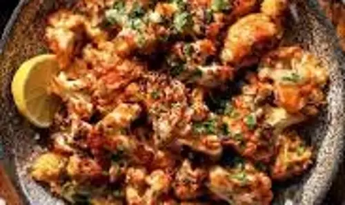Recipe: सर्दियों में गोभी से बनाएं ये दो शानदार डिश