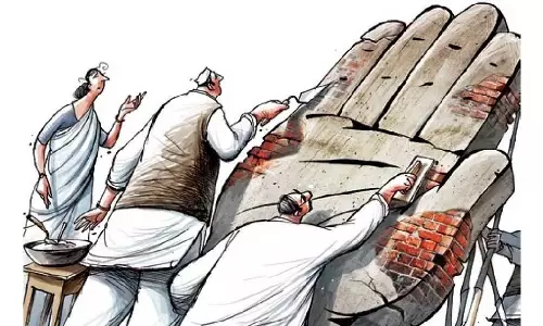 कांग्रेस आलाकमान ने अभी तक KPCC अध्यक्ष को बदलने पर फैसला नहीं लिया है