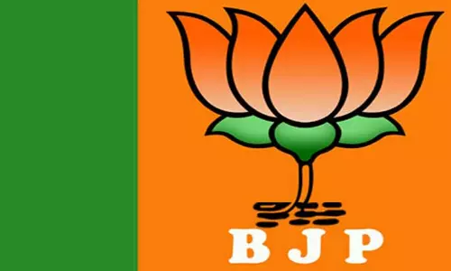 केजरीवाल के झूठे वादों से दिल्ली की जनता हो गई त्रस्त : राजकुमार आनंद केजरीवाल के झूठे वादों से दिल्ली की जनता हो गई त्रस्त : राजकुमार आनंद