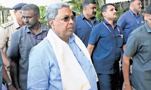 Karnataka में अनाधिकृत माइक्रोफिन कंपनियों के खुलेआम चलने से सीएम सिद्धारमैया सरकार सकते में