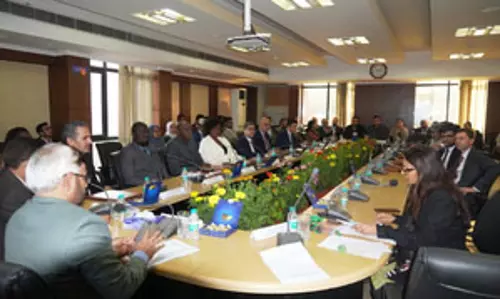 जामिया मिलिया इस्लामिया में 13 देशों के राजदूत, मिशन हेड्स और डिप्लोमेट्स जुटे जामिया मिलिया इस्लामिया में 13 देशों के राजदूत, मिशन हेड्स और डिप्लोमेट्स जुटे