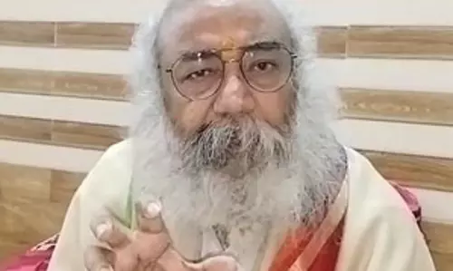 राहुल गांधी को संविधान से ज्यादा कांग्रेस की चिंता करनी चाहिए : आचार्य प्रमोद कृष्णम