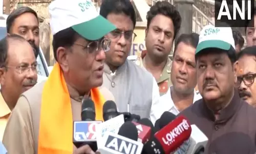 पीयूष गोयल ने Uddhav Thackeray पर पलटवार किया