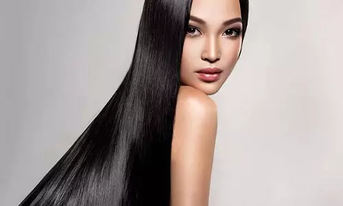 Hair Care: महंगे प्रोडक्ट्स के बिना पाएं चमकदार और मजबूत बाल, जानें कैसे Hair Care: महंगे प्रोडक्ट्स के बिना पाएं चमकदार और मजबूत बाल, जानें कैसे