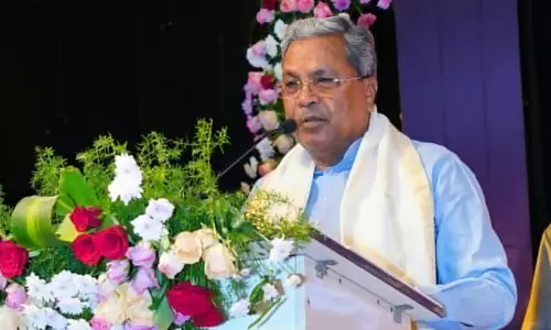 Karnataka: विदेशी भाषा की फिल्मों के टिकट मूल्यों को विनियमित करने का कदम Karnataka: विदेशी भाषा की फिल्मों के टिकट मूल्यों को विनियमित करने का कदम