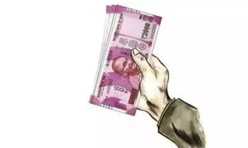 Telangana: एसीबी ने रिश्वत मांगने और स्वीकार करने के आरोप में इंस्पेक्टर को गिरफ्तार किया