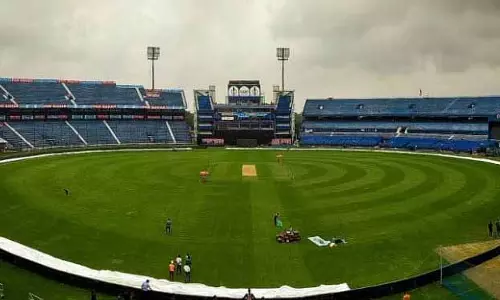 कटक में भारत-इंग्लैंड वनडे के लिए टिकटों की बिक्री 2 फरवरी से शुरू होगी कटक में भारत-इंग्लैंड वनडे के लिए टिकटों की बिक्री 2 फरवरी से शुरू होगी