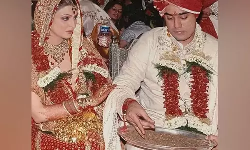 Riddhima Kapoor Sahni ने पुरानी तस्वीरों के साथ शादी के 19 साल पूरे होने का जश्न मनाया Riddhima Kapoor Sahni ने पुरानी तस्वीरों के साथ शादी के 19 साल पूरे होने का जश्न मनाया