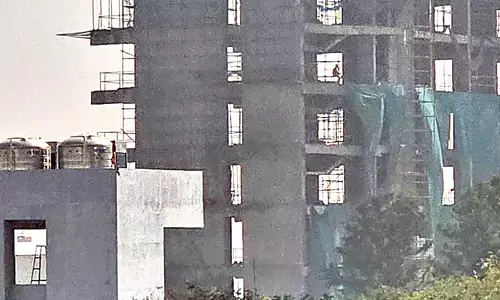 Hyderabad: अवैध ढांचों को हटाया जाना चाहिए Hyderabad: अवैध ढांचों को हटाया जाना चाहिए