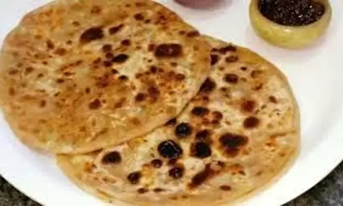 Breakfast: नाश्ते में फटाफट बनाएं मेथी पराठा, स्वाद है लाजवाब