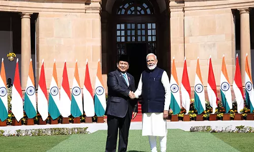 PM Modi ने दिल्ली के हैदराबाद हाउस में इंडोनेशिया के राष्ट्रपति प्रबोवो सुबियांटो से मुलाकात की