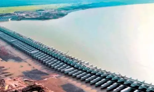 L&T Engineer: बैराज के क्षतिग्रस्त हिस्से को फिर से बनाने की जरूरत
