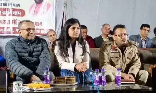 कुरुक्षेत्र DC ने उमरी गांव में रात्रि ठहराव कार्यक्रम के दौरान सुनीं जन समस्याएं कुरुक्षेत्र DC ने उमरी गांव में रात्रि ठहराव कार्यक्रम के दौरान सुनीं जन समस्याएं