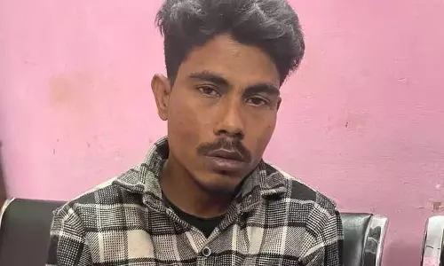 Assam : काहिलीपारा चेकपॉइंट पर चोरी हुए Assam : काहिलीपारा चेकपॉइंट पर चोरी हुए