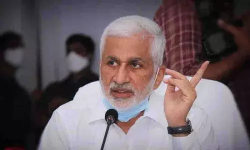 Jagan के करीबी विजयसाई रेड्डी ने पार्टी से इस्तीफा दिया