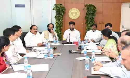 कल्याणकारी योजनाओं का उचित वितरण सुनिश्चित करें- CM Revanth कल्याणकारी योजनाओं का उचित वितरण सुनिश्चित करें- CM Revanth
