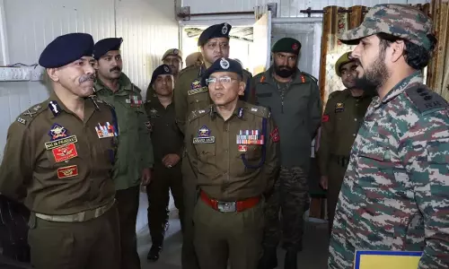 जम्मू-कश्मीर के DGP ने डोडा का दौरा किया, परिचालन समीक्षा की