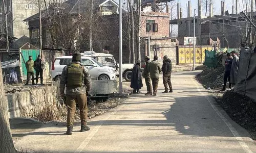 एसीबी ने F&E सर्विसेज भर्ती मामले में छापेमारी की