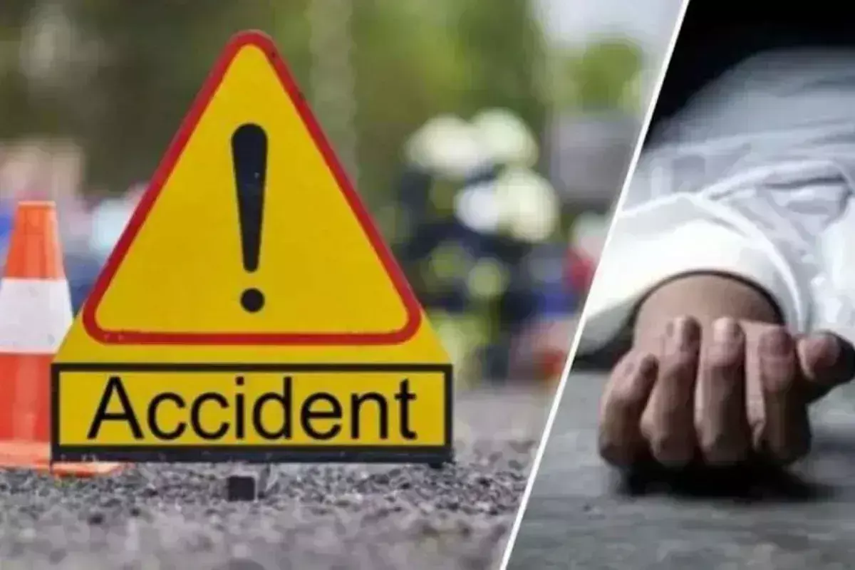 Bihar :सड़क हादसे में बाइक सवार युवक की मौत, मचा कोहराम Bihar :सड़क हादसे में बाइक सवार युवक की मौत, मचा कोहराम