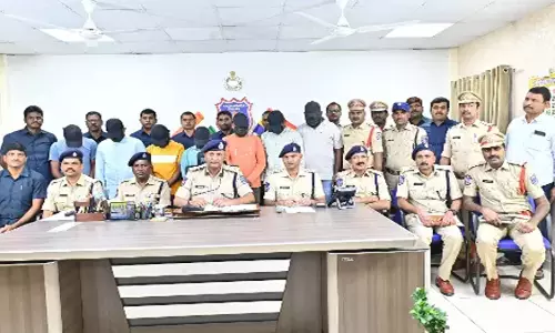 अवैध किडनी ट्रांसप्लांट रैकेट: नौ गिरफ्तार, कई फरार अवैध किडनी ट्रांसप्लांट रैकेट: नौ गिरफ्तार, कई फरार