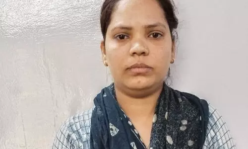 रायपुर में रिलायंस स्टोर की महिला कर्मचारी गिरफ्तार