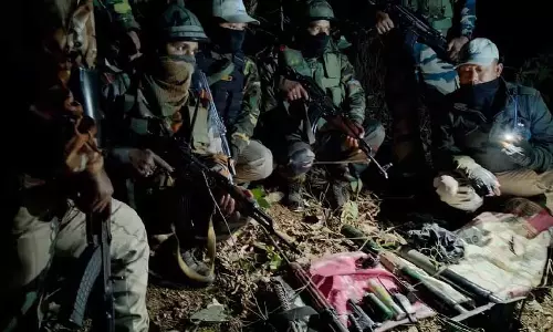Manipur सुरक्षा बलों ने इम्फाल ईस्ट से हथियारों और गोला-बारूद का जखीरा बरामद किया Manipur सुरक्षा बलों ने इम्फाल ईस्ट से हथियारों और गोला-बारूद का जखीरा बरामद किया