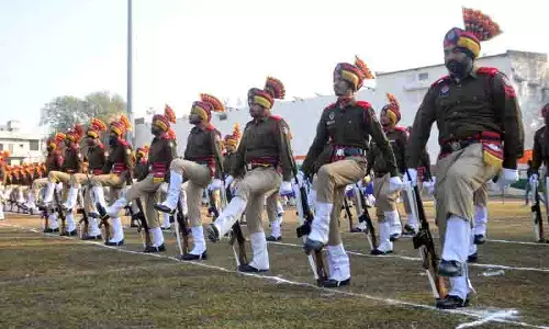 ADGP ने अमृतसर में नाइट डोमिनेशन ऑपरेशन के दौरान औचक निरीक्षण किया