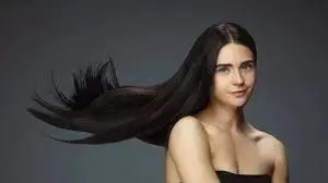 Hair Care:  बालों का झड़ना रोककर ग्रोथ और चमक चाहिए तो लगाएं मेथी का सीरम