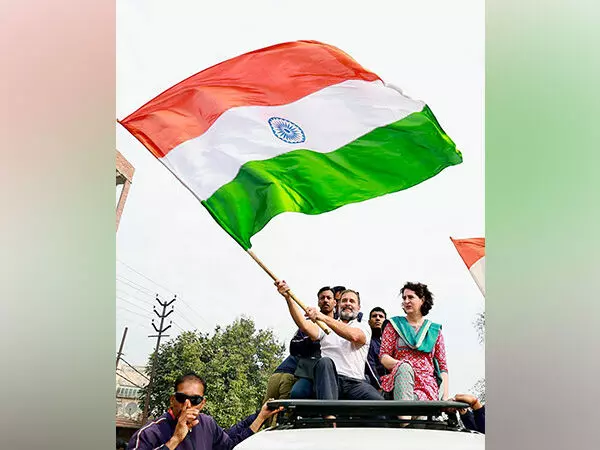 राहुल, प्रियंका गांधी ने 76th Republic Day पर देशवासियों को बधाई दी