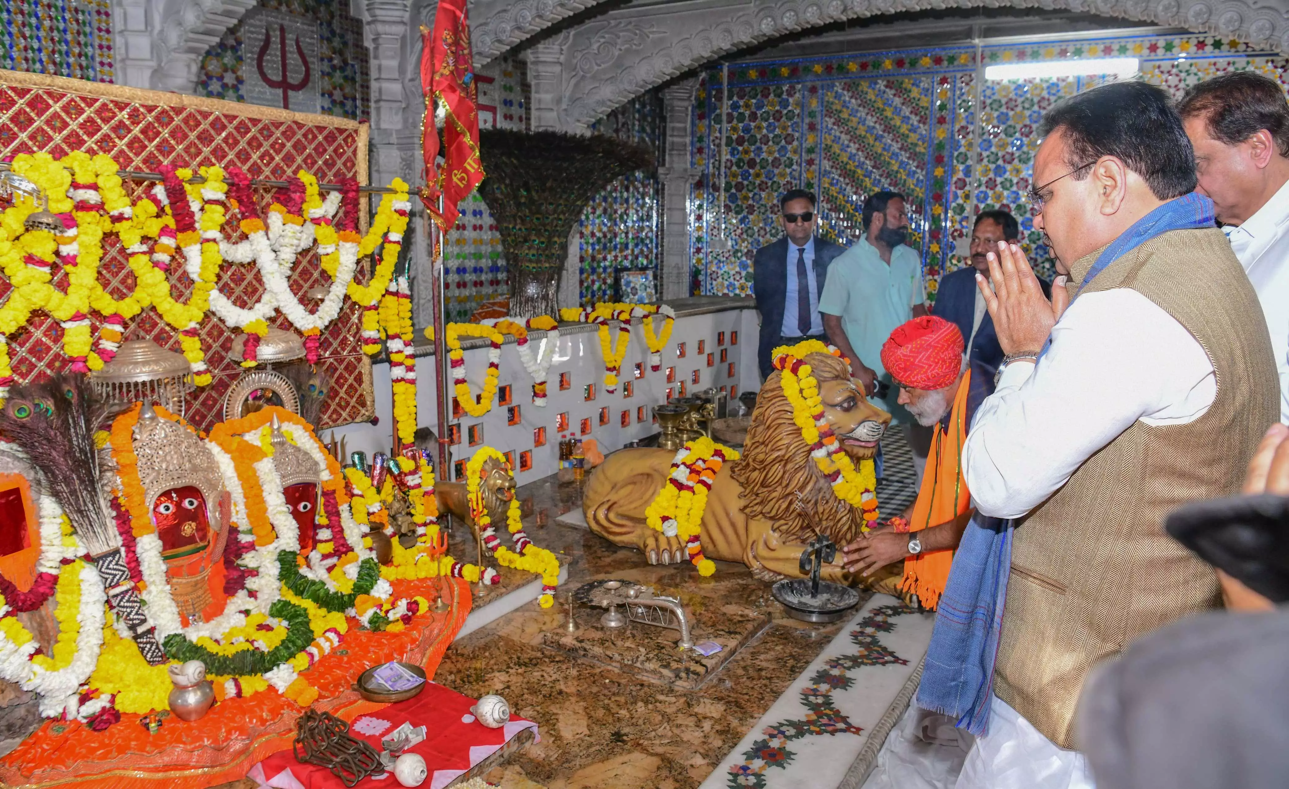 Jaipur: मुख्यमंत्री शर्मा ने उदयपुर के घाटारानी माता (चामुंडा माता) मंदिर में किया दर्शन