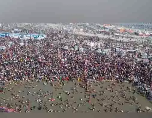 Maha Kumbh: पहले 14 दिनों में 11 करोड़ श्रद्धालुओं ने संगम में लगाई पवित्र डुबकी