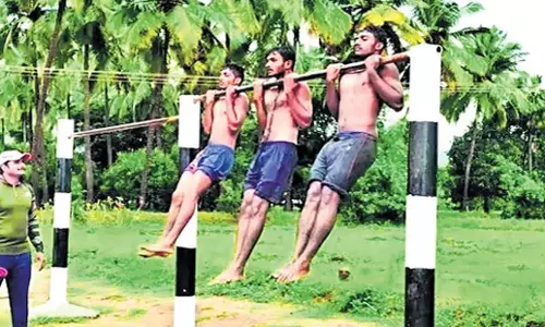 Tamil Nadu: तमिलनाडु के ‘सेना गांव’ नेताजी की आईएनए की विरासत का पता लगाते