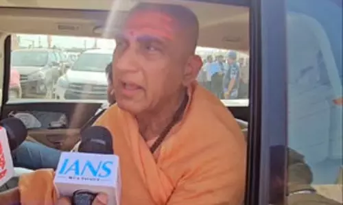 हिंदू धर्म कोड ऑफ कंडक्ट के बारे में जो सोचेगा, वह सबके कल्याण का होगा : अवधेशानंद गिरि हिंदू धर्म कोड ऑफ कंडक्ट के बारे में जो सोचेगा, वह सबके कल्याण का होगा : अवधेशानंद गिरि