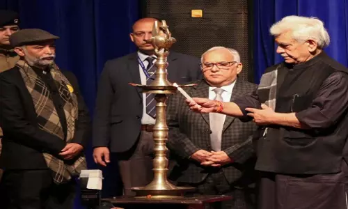 J&K: युवा भागीदारी को बढ़ावा देने के लिए मतदाता दिवस मनाया गया