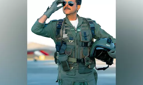 अनिल कपूर ने Fighter के एक साल पूरे होने का जश्न मनाया