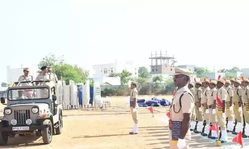 Telangana: जिला पुलिस अधीक्षक ने गणतंत्र दिवस के लिए परेड रिहर्सल और व्यवस्थाओं की समीक्षा की