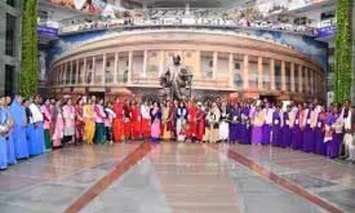 स्वास्थ्य मंत्रालय ने आशा कार्यकर्ताओं की मेजबानी की, उनके योगदान की सराहना की स्वास्थ्य मंत्रालय ने आशा कार्यकर्ताओं की मेजबानी की, उनके योगदान की सराहना की