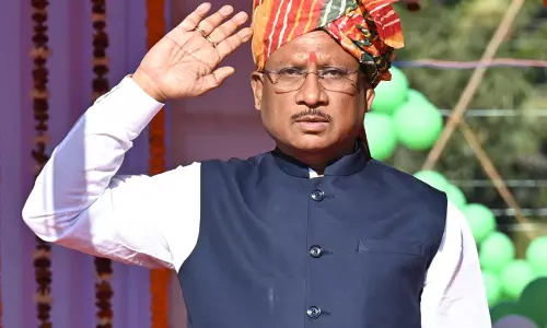 76वें गणतंत्र दिवस पर बोले CM साय, जल्द ही नक्सल आतंक से पूरी तरह मुक्त होगा बस्तर 76वें गणतंत्र दिवस पर बोले CM साय, जल्द ही नक्सल आतंक से पूरी तरह मुक्त होगा बस्तर
