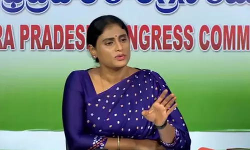 APCC अध्यक्ष शर्मिला ने चुनावी वादे पूरे न करने को लेकर चंद्रबाबू नायडू सरकार की आलोचना की