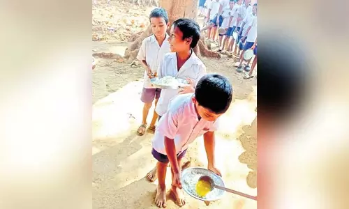 Odisha में महंगाई ने मिड-डे मील की थाली से पोषण छीन लिया