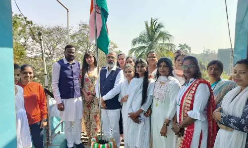 जनता से रिश्ता दफ्तर में 76वें गणतंत्र दिवस मनाया गया
