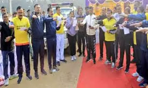 Bokaro: डीसी ने राष्ट्रीय मतदाता दिवस पर लोगों को दिलाई शपथ