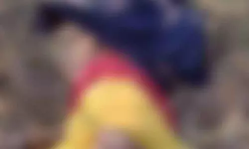बाड़ी में रेप के बाद युवती की हत्या, लाश मिलने से सनसनी बाड़ी में रेप के बाद युवती की हत्या, लाश मिलने से सनसनी